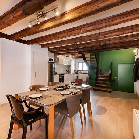 Le Balcon Du Chateau - Aprtement 75 Square Meter In The Annecy Center Exteriör bild