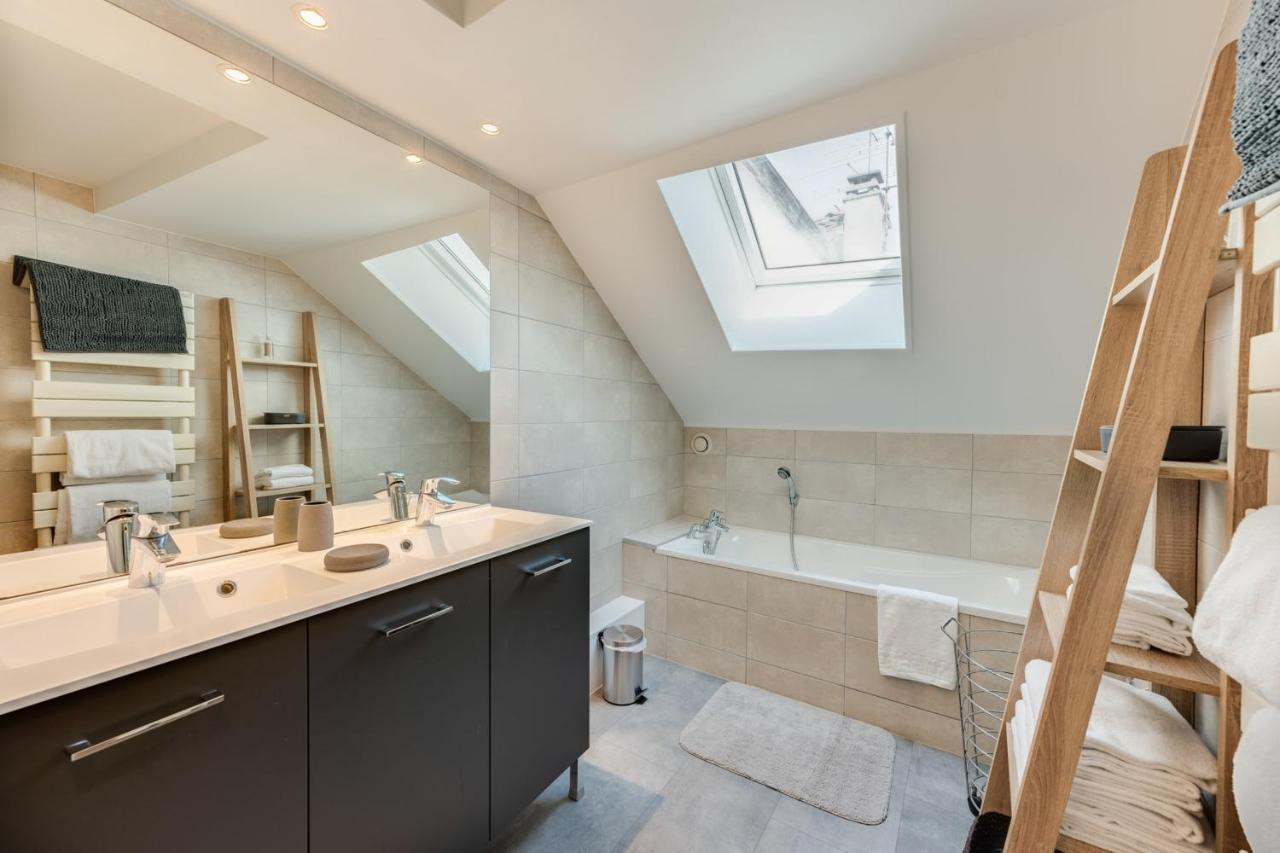 Le Balcon Du Chateau - Aprtement 75 Square Meter In The Annecy Center Exteriör bild